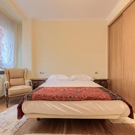 Encanto Y Confort En Calle Epalza - Tu Familia En El Corazón De * Bilbau