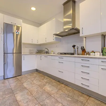 Apartment Encanto Y Confort En Calle Epalza - Tu Familia En El Corazon De