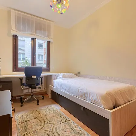 Apartamento Encanto Y Confort En Calle Epalza - Tu Familia En El Corazón De Bilbao