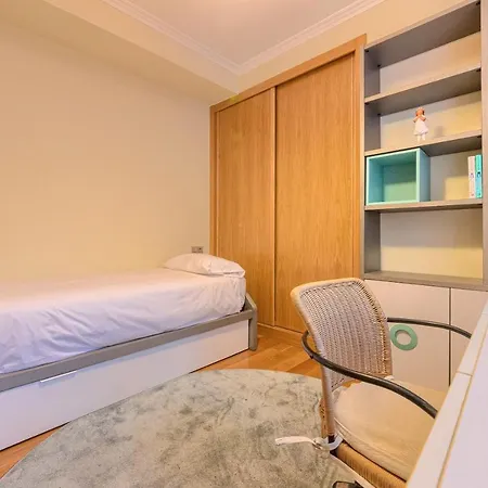 Encanto Y Confort En Calle Epalza - Tu Familia En El Corazón De * Bilbao