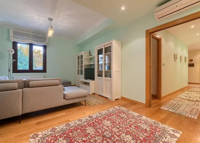 Encanto Y Confort En Calle Epalza - Tu Familia En El Corazon De * 毕尔巴鄂